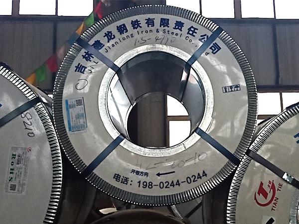 ������\��